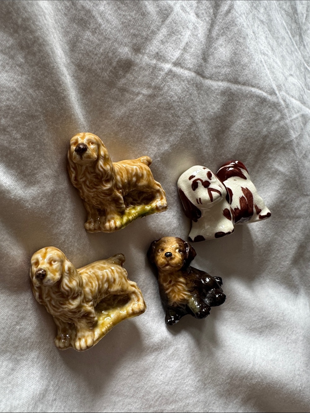 Vintage Ceramic Dog Figurine Set - Picture 2 of 5